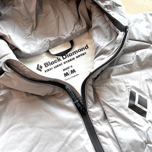 NWOT Black Diamond First Light Primaloft Hybrid Hoody Men’s Medium